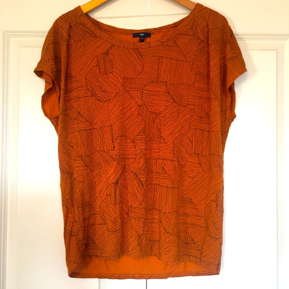 Gap Orange and Black Graphic Top
